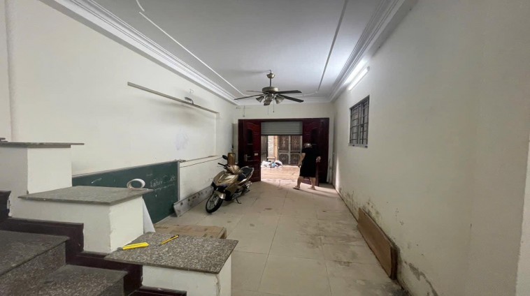 Cho thuê Ở NHÓM 7 NGƯỜI nhà Ngõ oto Định Công Hạ-Hoàng Mai, DT  38m2 x 5 tầng, 3 ngủ khép kín 14 triệu